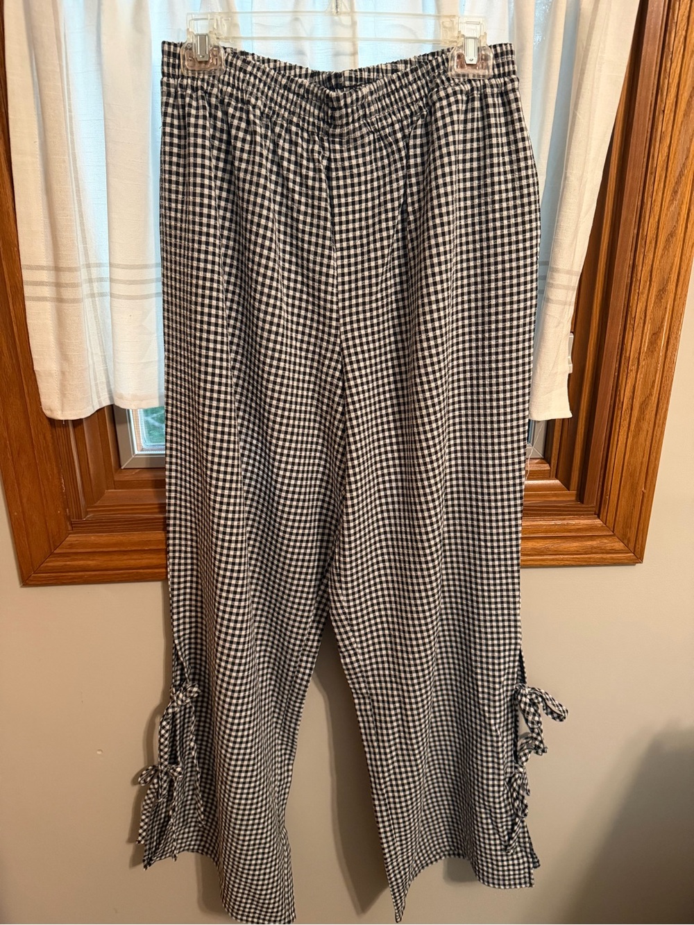 Buckle Black & White Gingham Wide-Leg Pants with Hem Ties